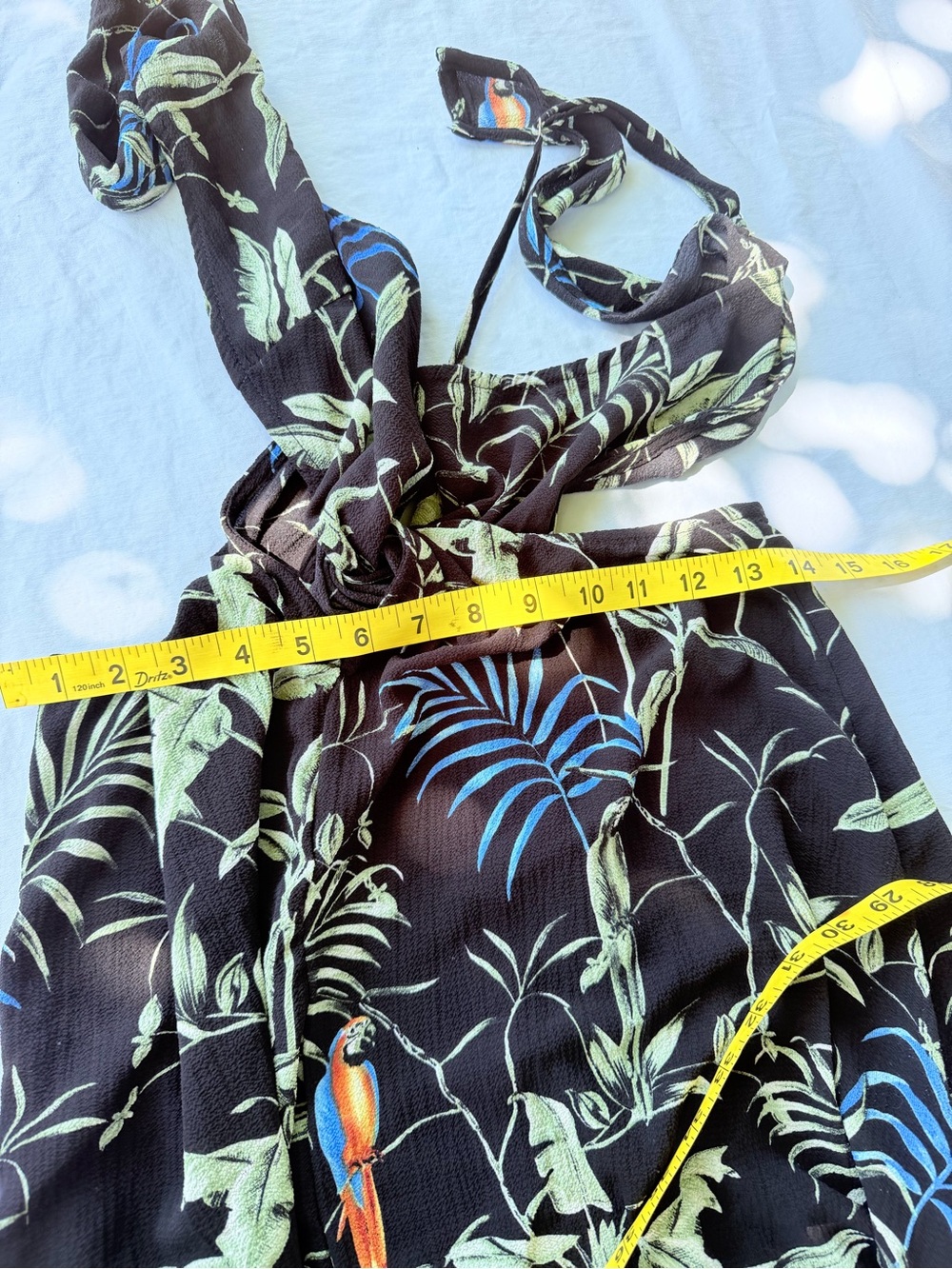 Boohoo Black Tropical Print Cutout Maxi Dress - Picture 4 of 5